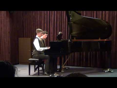 E. Hradecký - Z kopce do kopce