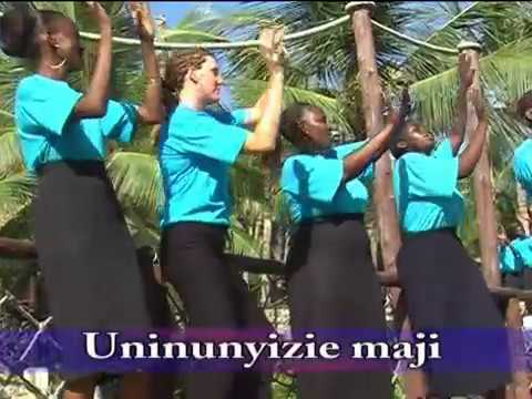 Our Lady Of Fatima Kongowea Catholic Choir - Uninyunyizie Maji (Official Video)