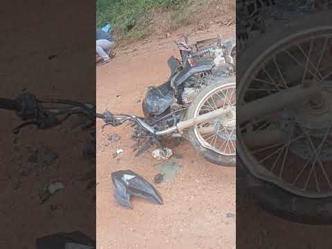 Ambulância de Centro Novo do Maranhão se envolveu em acidente na zona rural do Interior ontem.
