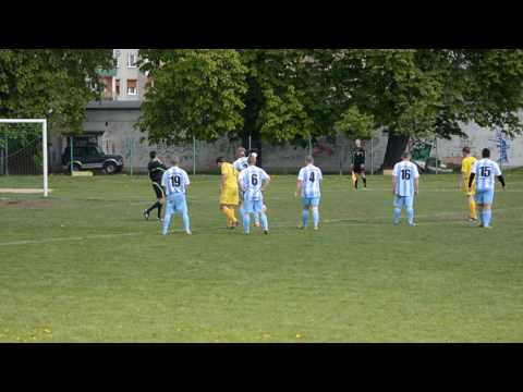 B klasa: Kuźnia II Jawor - Orzeł Konary 3:0 - Gol Kacpra Grabarczyka na 2:0
