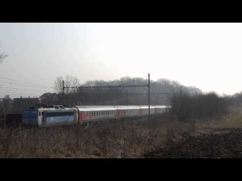 Průjezd vlaku EN 404 Vltava - Praha-Kyje/Dolní Počernice (FullHD)