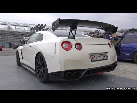 Nissan GT-R R35 with Akrapovic Exhaust Sound