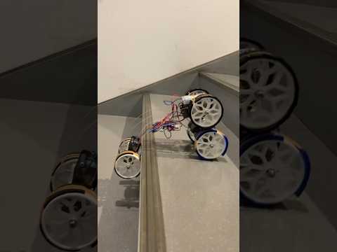 デジタルゲーム学科 【機械工学科】J学科3年生の授業では階段登りマシンを2機製作！イチから全て作り上げ、また素晴らしいプレゼンでした！#shorts  #機械工学 #マシン #階段 #大阪電気通信大学