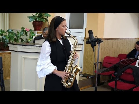 Lorena Buble: Mă simt atât de iubit și zi de zi ocrotit - Tainicul Veghetor