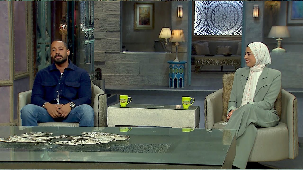 صاحبة السعادة | بسبب "موبايل" عمرو وهبة اتعرف على مراته.. قصتهم هتبهرك