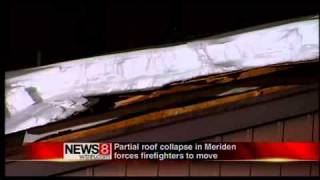 preview picture of video 'Meriden Firehouse has partial collapse'