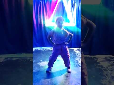 Chamma chamma song. Student realin