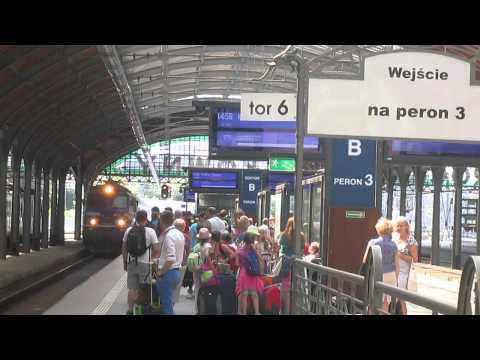 EP09-047 (EU: 150 011-1) z iC 83102 "KOSSAK" (SZCZ.GŁ.-KR.GŁ.) - wjazd na WR.GŁ.