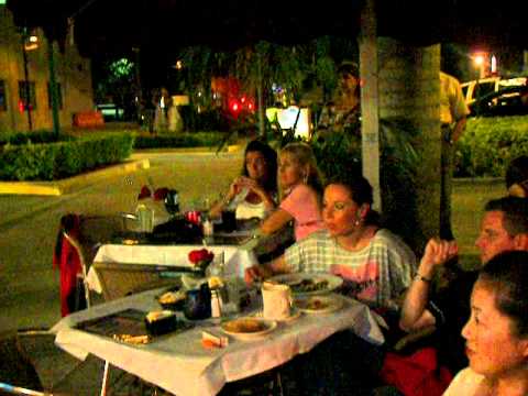 TavernaYiamasCristinaHannad.mov