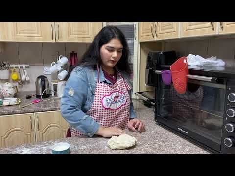 Sidra Hanif khameer Emirati Bread Traditional