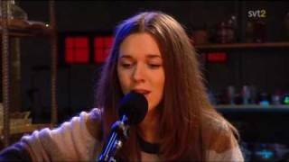 Melissa Horn- Lät Du Henne Komma Närmre HQ (Akustisk Version!)