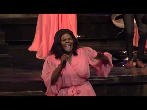 Tshwane Gospel Choir - Kuyo Hlatshelelwa(Live) ft Nozuko Yekani