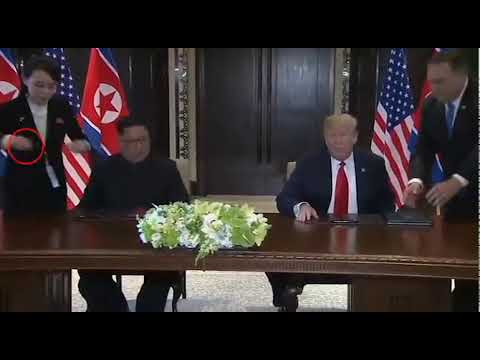 Pse Kim Jong Un e ndërroi stilolapsin urgjent kur firmosi me Trump? Detaji që s'u pa