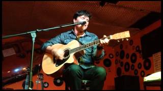 Eric Martin: Voodoo Kiss - acoustic live in Trofarello (TO), Italy. Nov. 3rd 2012