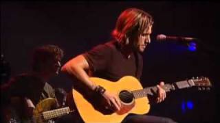 Keith Urban - Making Memories of Us  ( Live )