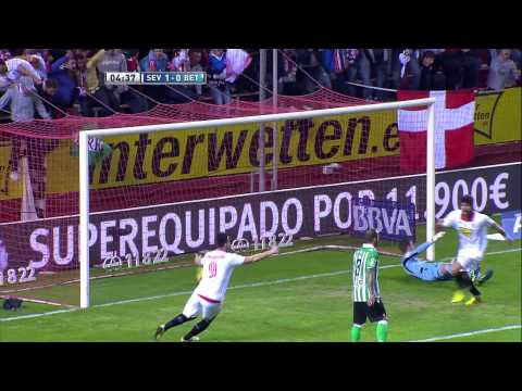 La Liga | Gol de Fazio (2-0) en el Sevilla FC - Real Betis | 18-11-2012 | J12