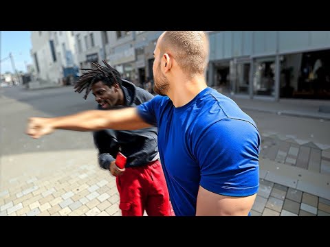 When Pickpockets Get Instant Karma