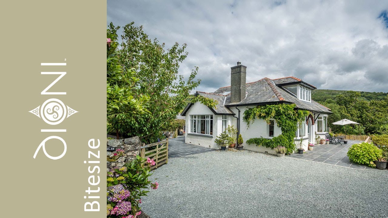 Elegant Holiday Cottage On THe Banks Of The River Artro | Artro