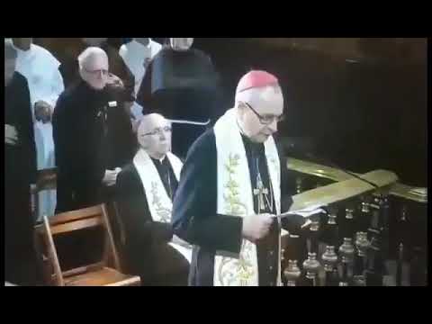 Biskup Długosz porównuje P. Morawieckiego i m. Szumowskiego do ewangelistów.