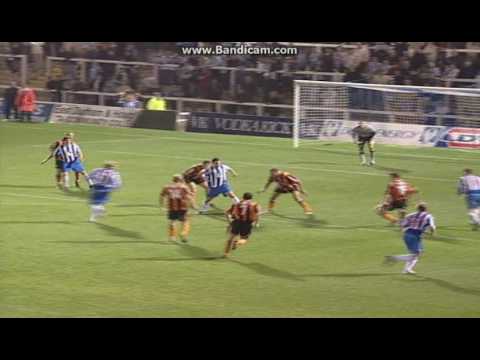 Hartlepool United 3-3 Hull City (4-1 pens) - 28th September 2004