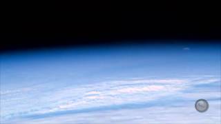 IL VOLO Il Mondo - La Luna Hizo Esto -- The ISS April 20 2012 HD