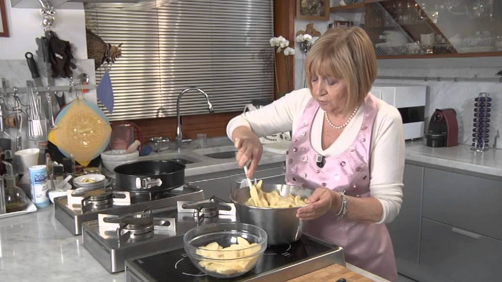 Watch Now Torta alle mele Torta alle mele