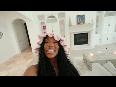 Monaleo - Wig Splitter (Official Music Video)