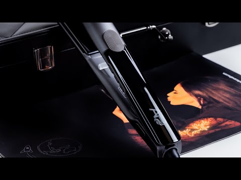 Alisamento com a Luxury Titanium na prática com Ana Paula Carvalho, Que Luxo!