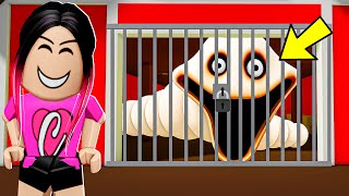 EU CAPTUREI A MINHOCA FAMINTA HUNGRY WORM NO BROOKHAVEN!