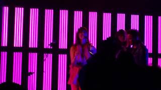 Feist "Young Up" Tempodrom Berlin 2017