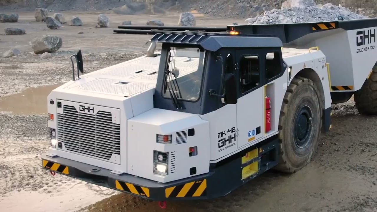 Introducing the new HX45 mining truck | Komatsu