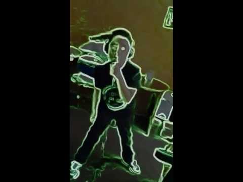 Sak Noel ft Emiliano