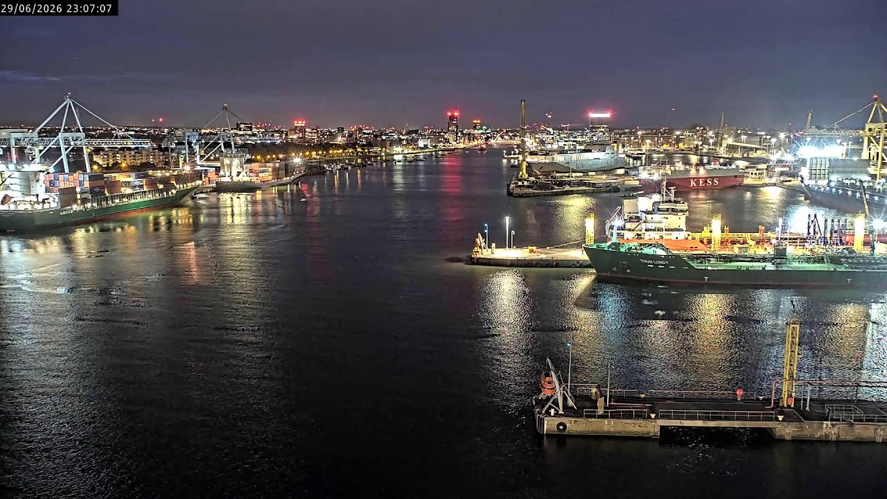 Live webcam view of Live Ship Movements on the River Liffey
