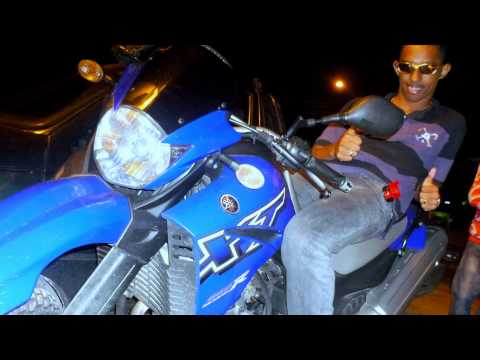 CLIP OFICIAL - MC BONADO part MC JUNINHO JR E MC DEDE - TIRANDO UMA ONDA : ID: 86*46994