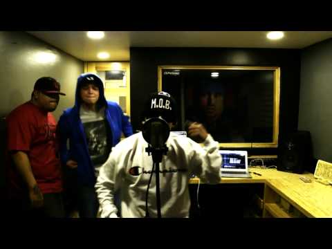 #TenemosBarras Cypher - Eptos Uno , Faruz Feet y Bull Montana  Prod. Danny Brasco