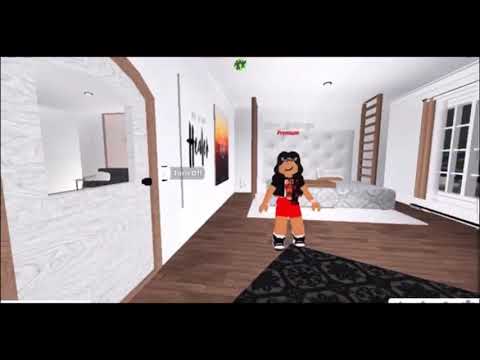 Paris & Asia Season 1 Episode 1