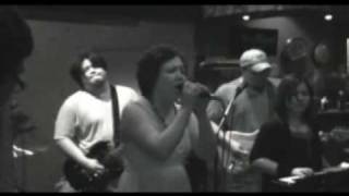 Ang Bandang Shirley - Taksil