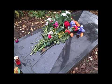 Where Did Sadegh Hedayat die in Paris