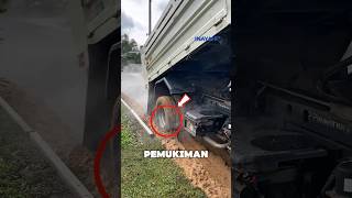 Download lagu Aksi Presisi Dump Truck Tabur Batu Split! #truk #truktertua mp3