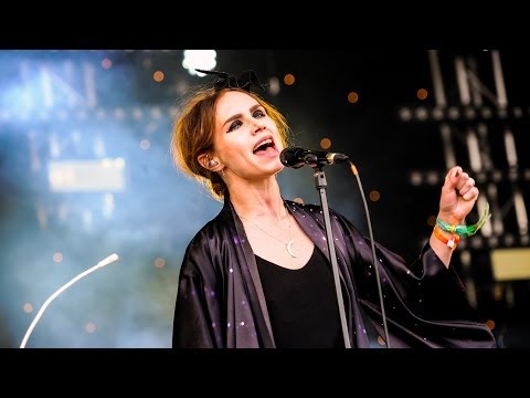 Nina Persson - Dreaming Of Houses at Glastonbury 2014