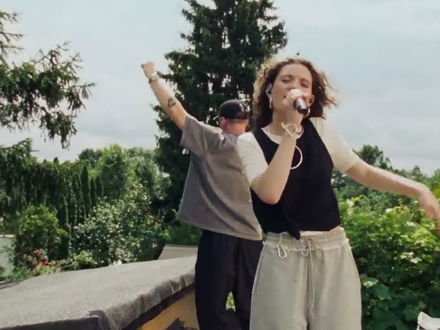 Dom Nad Woda von Pezet & Auer ((jetzt ansehen))