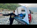 Car Pe Tent Laga Diya