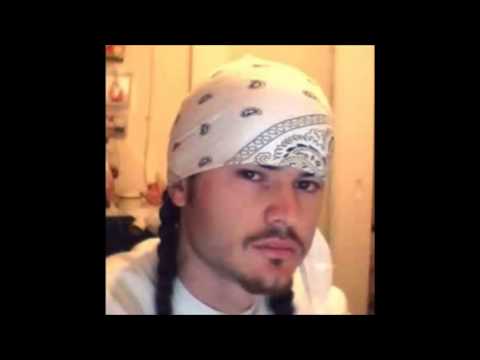 rono mc poios to kanei to kamos