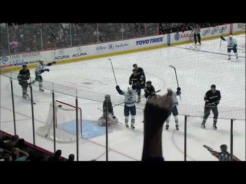 Canucks At Ducks - Michael Grabner 2-2 Goal - 04.02.10 - HD