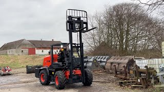 Plus Power T30A2 rough terrain forklift | Image 4 - Machineryline
