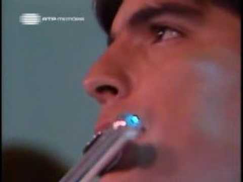 Video thumbnail for No Fundo dos Teus Olhos d’Água