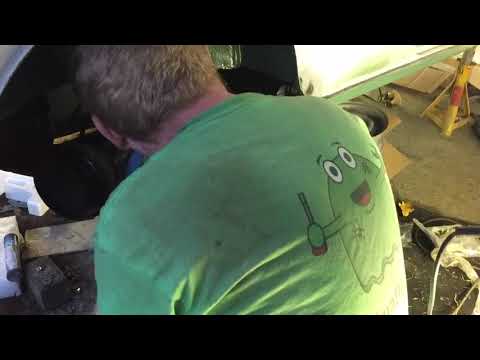 1964 Mk1 Mini Restoration S2 Ep199 - Cone / Rear Shock