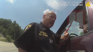 Watch: Georgia sheriff and city sergeant threaten 