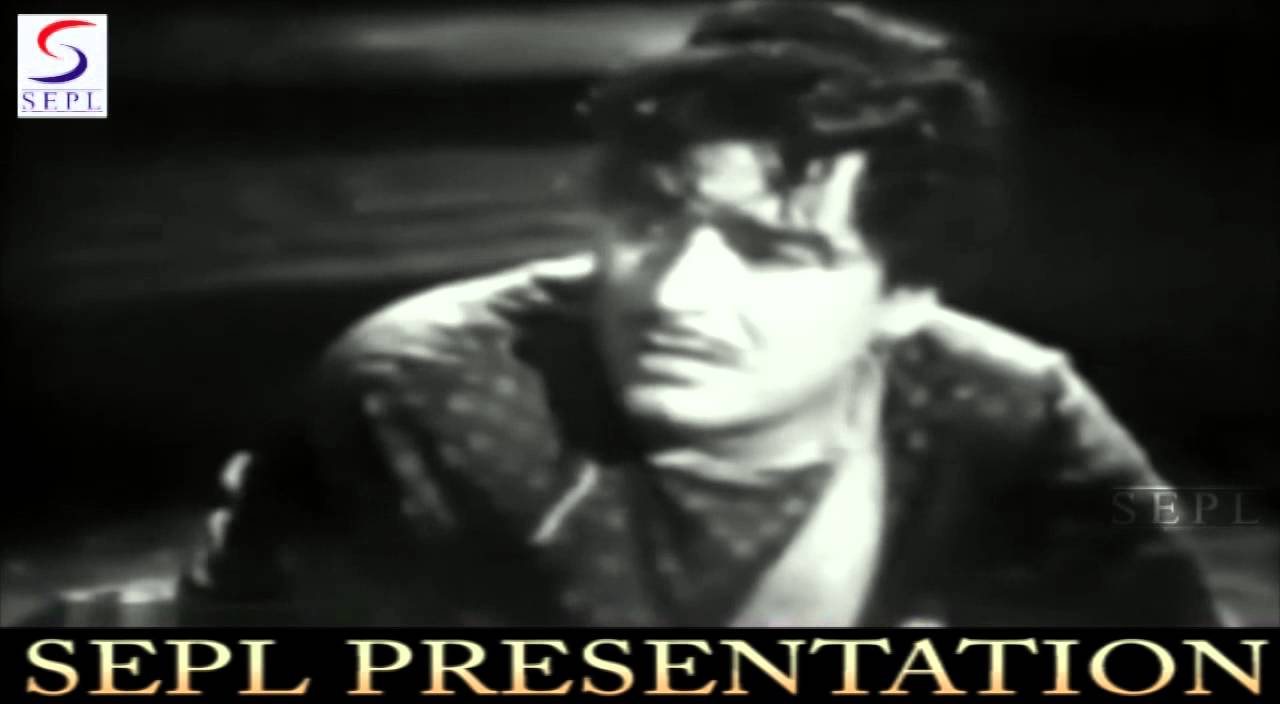 He Bad Ke Farishto Se Bhi Insan Lyrics | Maa Ke Aansoo | Mohammed Rafi | Sardar Malik