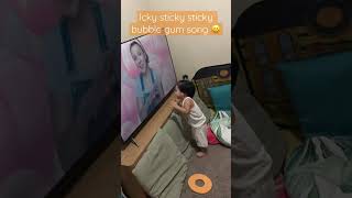 Icky sticky bubble gum with AZ and Teacher Rachel @msrachel